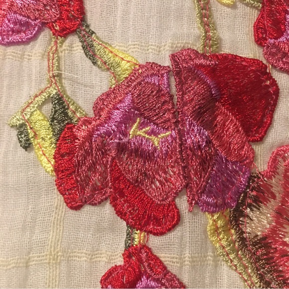 Aratta Silent Journey White Plaid Button Up Tunic - Picture 10 of 15